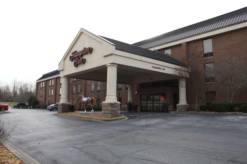 Hampton Inn Danville Exterior photo